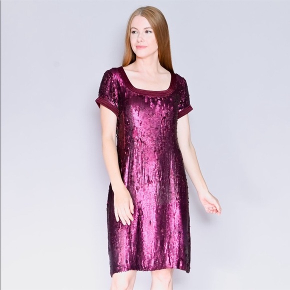 Badgley Mischka Dresses & Skirts - Badgley Mischa sequin shift dress purple